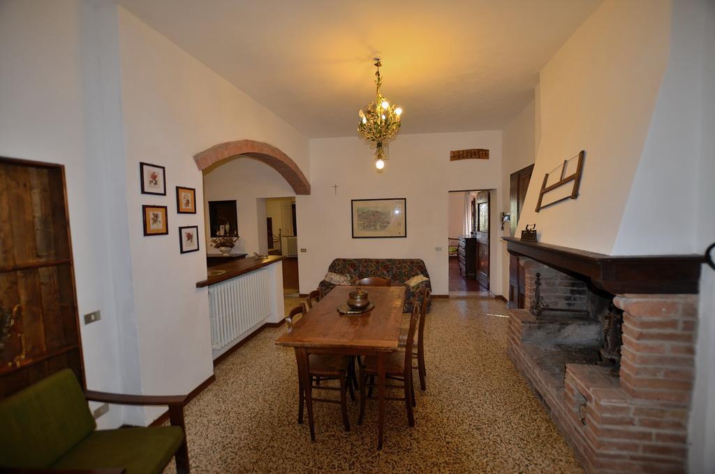 Agriturismo Poggio Ai Grilli Gambassi Terme Pokoj fotografie